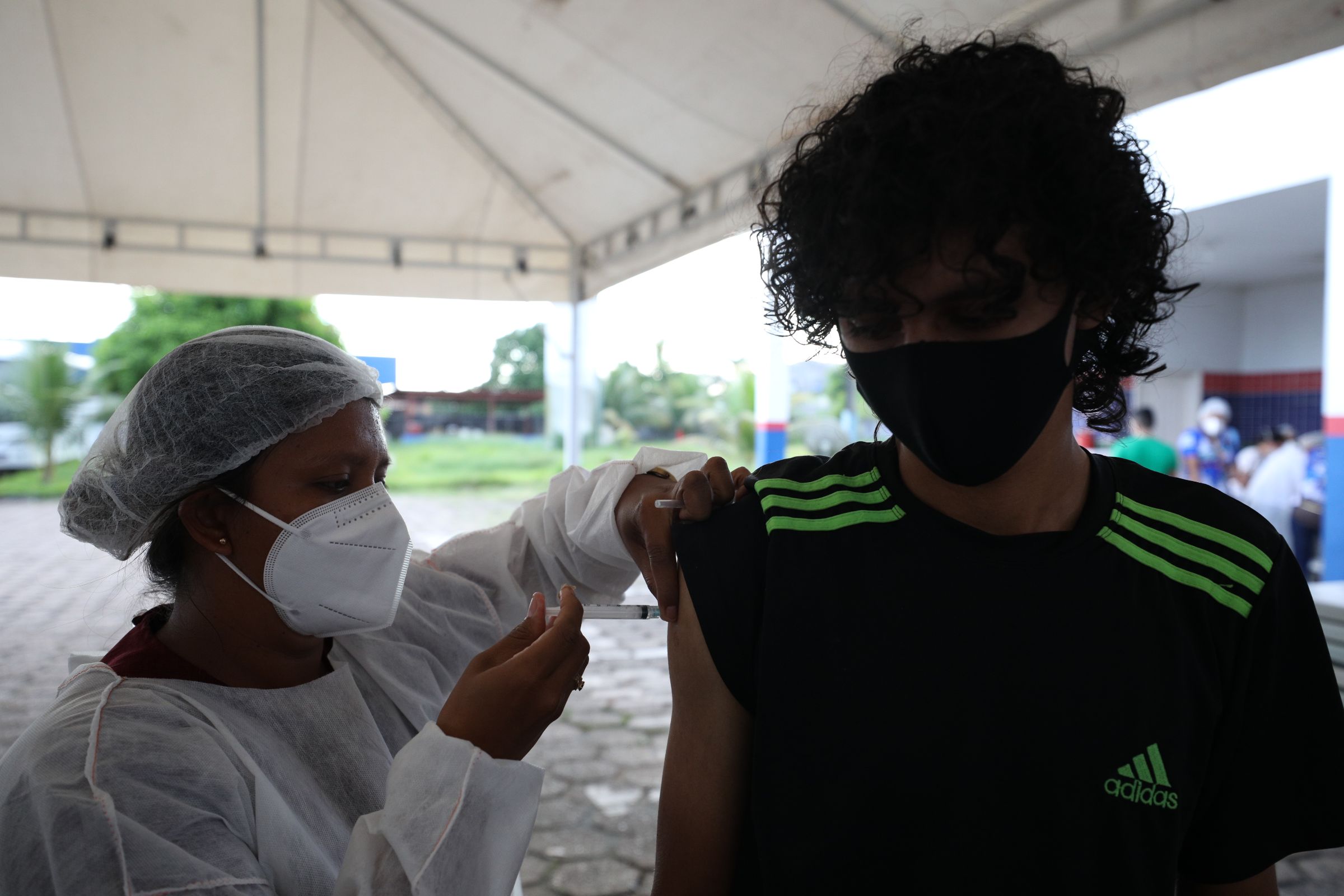 Covid: Mais de 8 mil são imunizados em mutirão em Manacapuru e Novo Airão