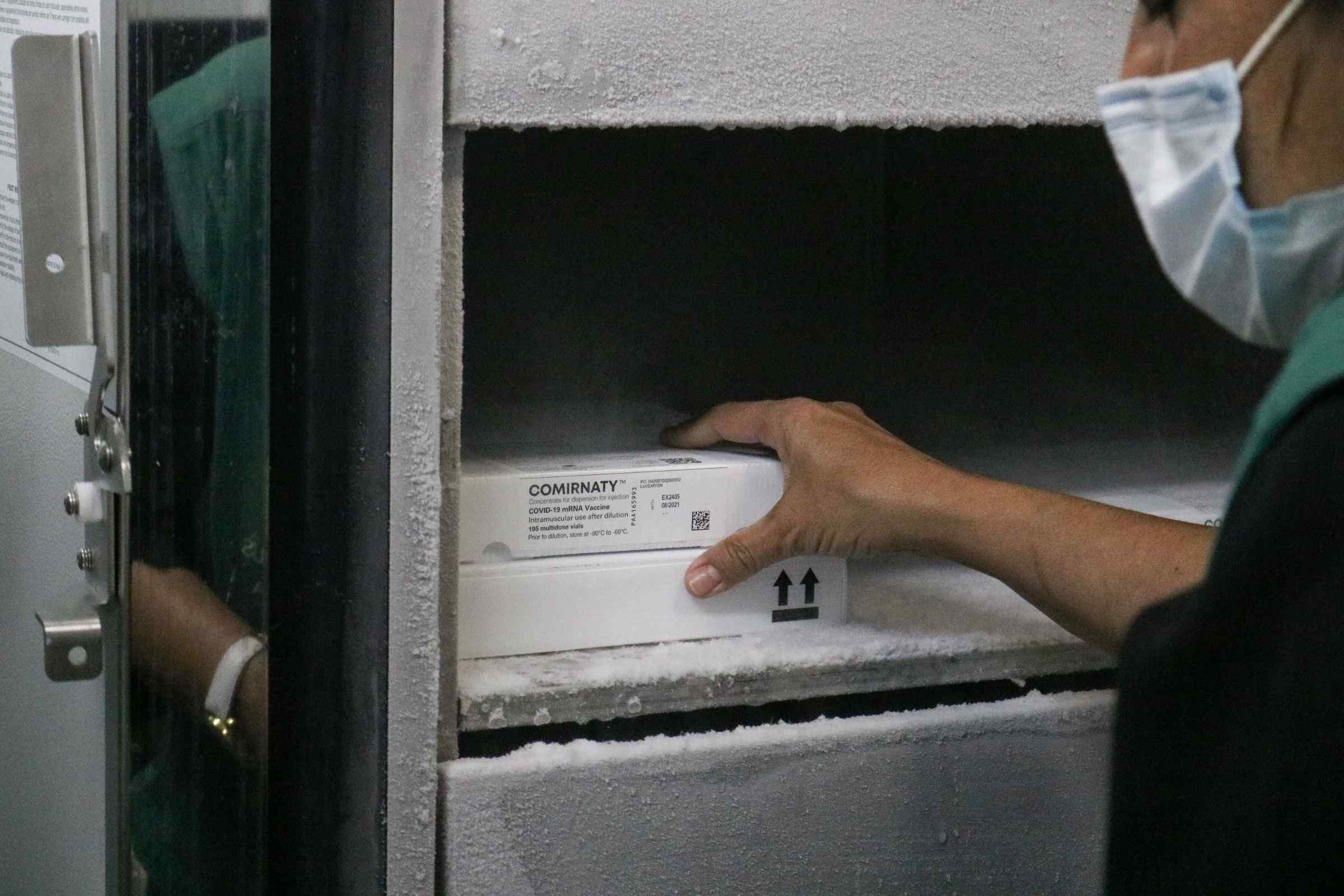 Amazonas recebe mais 19.890 doses de vacinas da Pfizer