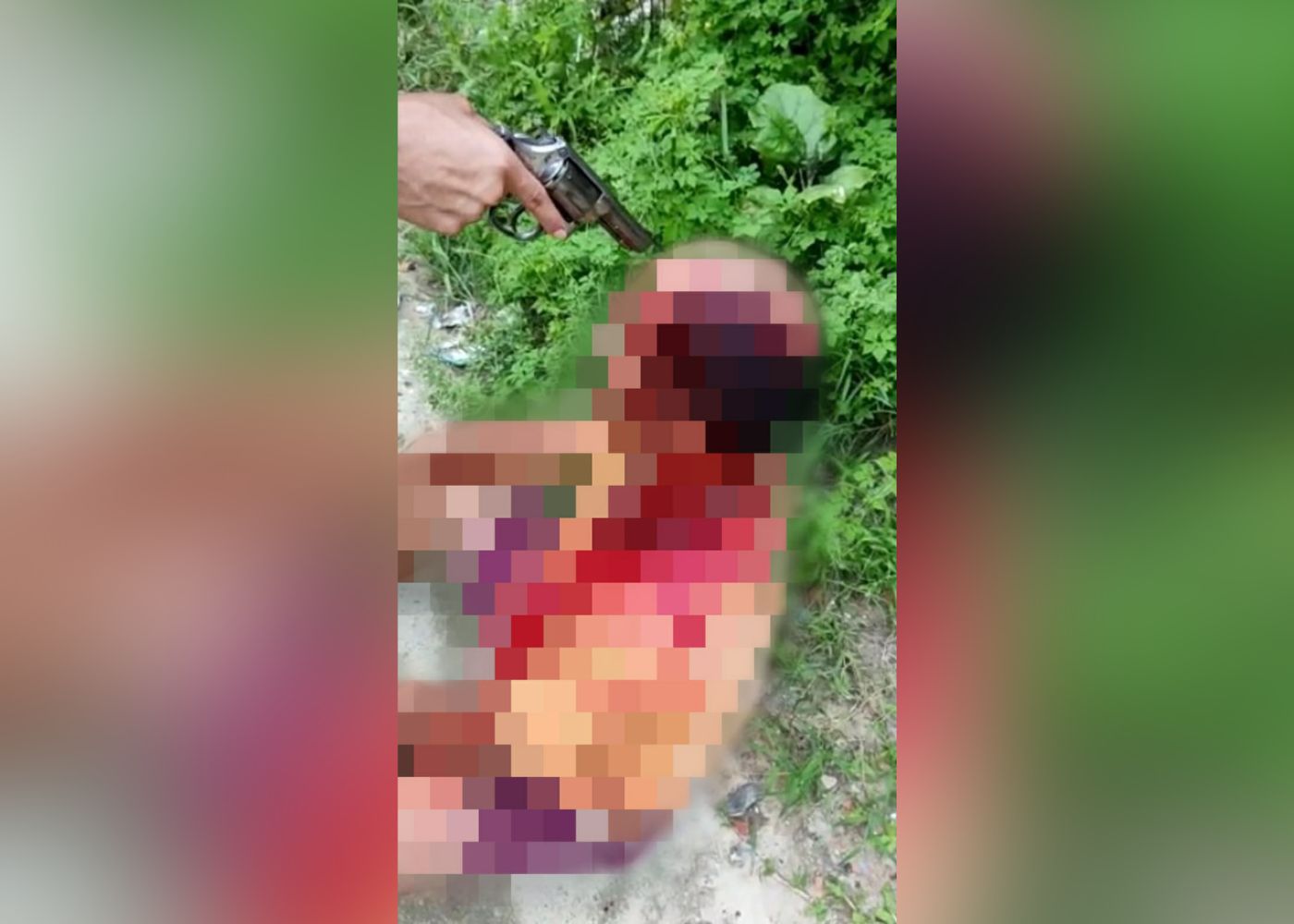 Suspeito de estuprar crianças é torturado pelo tribunal do crime em Manaus; vídeo