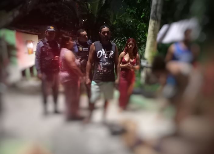 Confronto entre facções deixa dois homens feridos em Manaus