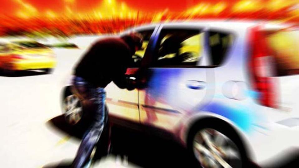 Homem é roubado e feito refém durante arrastões em Manaus