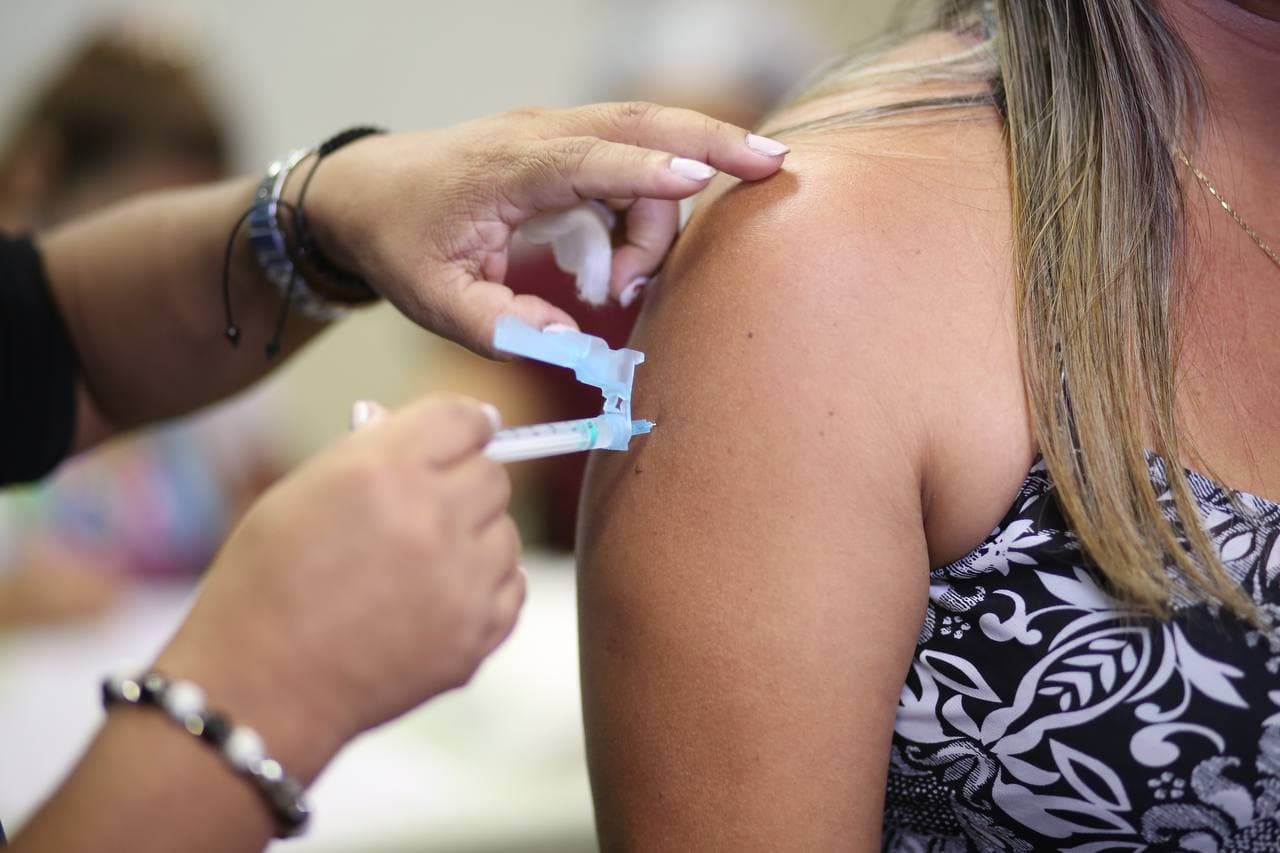 No Amazonas, 96% dos internados por Covid têm esquema vacinal desatualizado