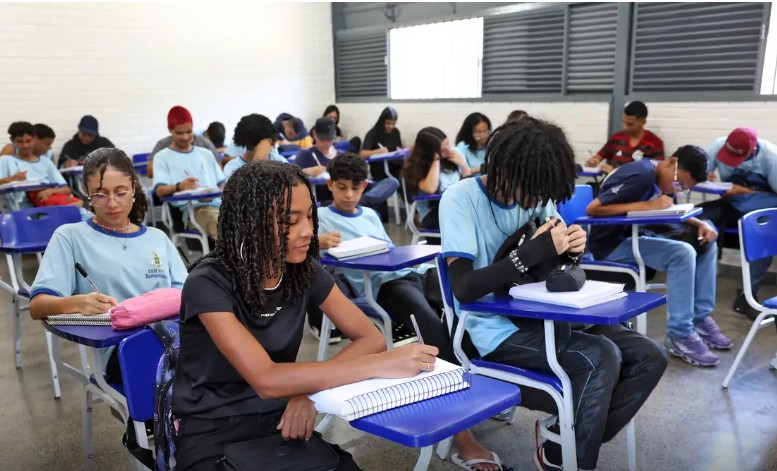 Pé-de-Meia: pagamento da 8ª parcela começa nesta segunda