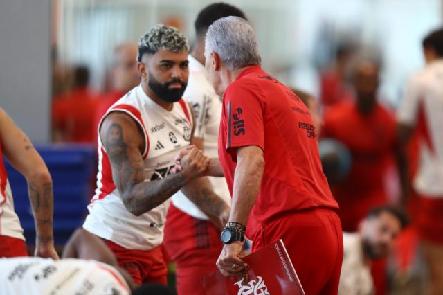 Tite esclarece por que Gabigol tem tido poucas chances no Flamengo