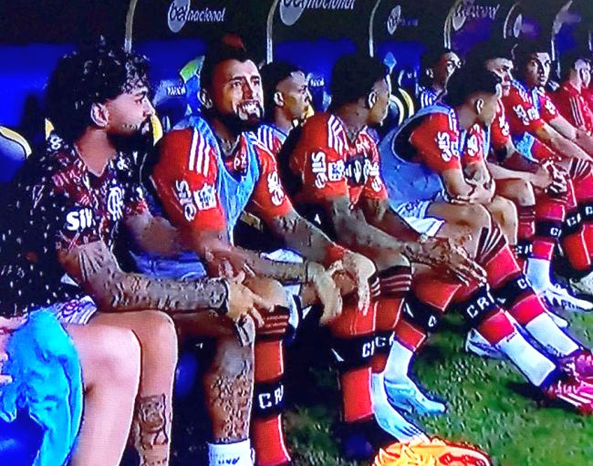 'Flamengo quer continuar com Gabigol por muito tempo', diz diretor