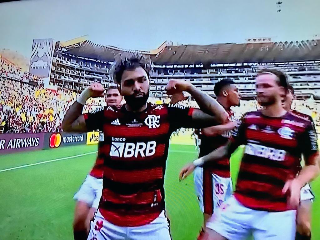 Flamengo derrota Athletico-PR e é tricampeão da Copa Libertadores