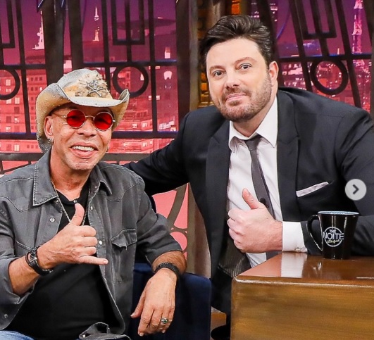 Danilo Gentili fala sobre último encontro com cantor Chrystian