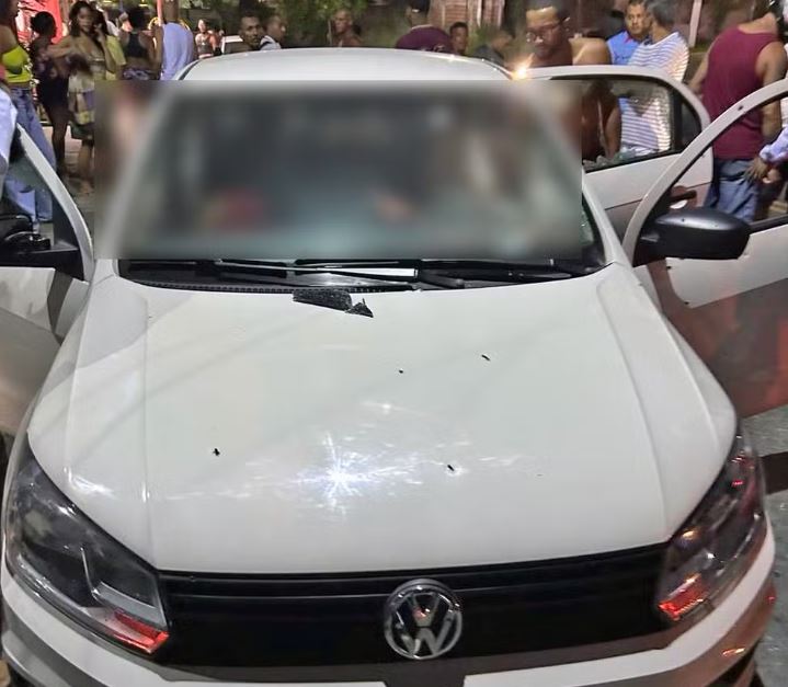 Bebê e casal morrem ao terem carro baleado no Rio de Janeiro