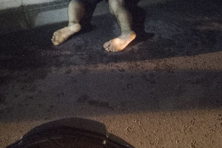 Homem é achado no Tarumã com pano amarrado na cabeça e marcas de tiro  