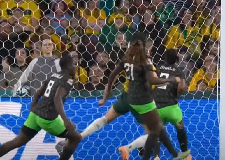 Austrália é derrotada em casa pela Nigéria com placar de 3 a 2 