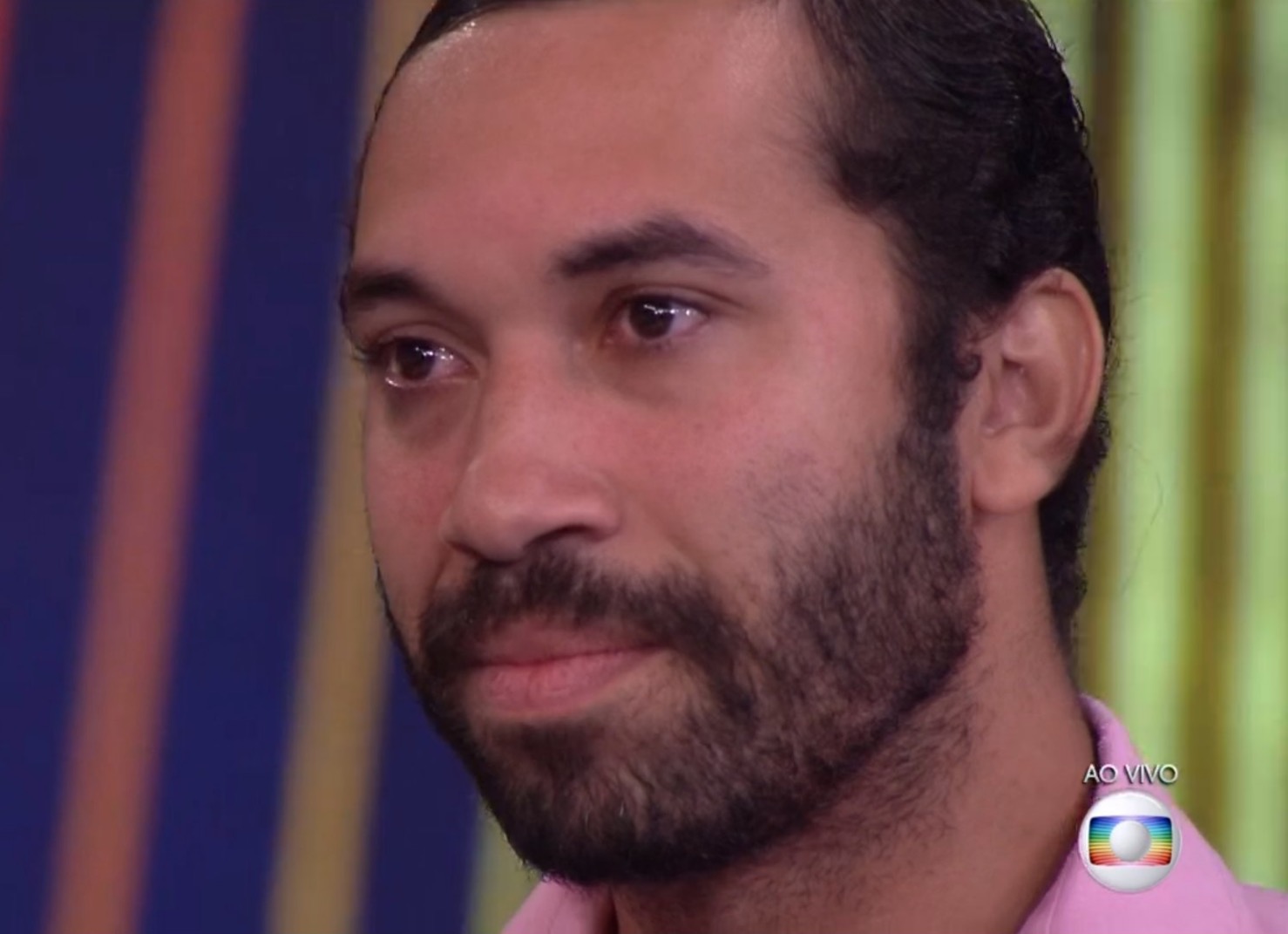 Boninho se despede de Gil e internautas lamentam eliminação