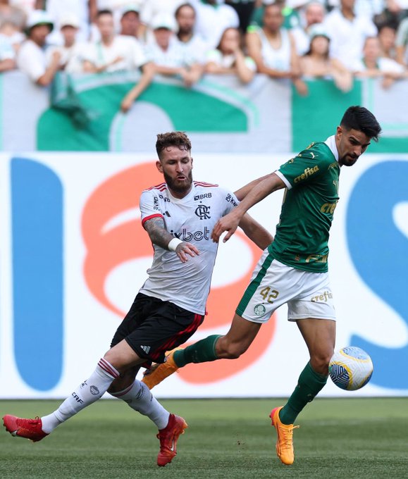 Palmeiras e Flamengo não saem do 0 a 0 no Allianz Parque