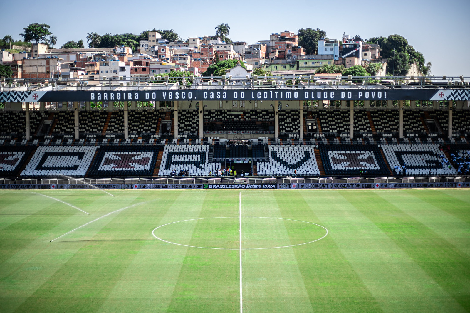 Vasco recebe Criciúma em casa para jogo do Brasileirão; saiba onde assistir