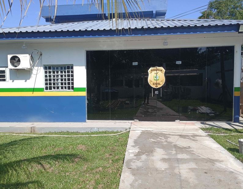 Pai é preso por agredir e manter em cárcere filhas e esposa em Alvarães