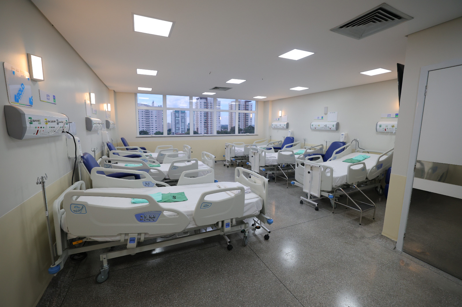 Governo do Amazonas entrega nova Unidade de Internação no Hospital 28 de Agosto