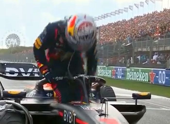 Verstappen supera chuva, vence na Holanda e iguala recorde de Vettel na F-1