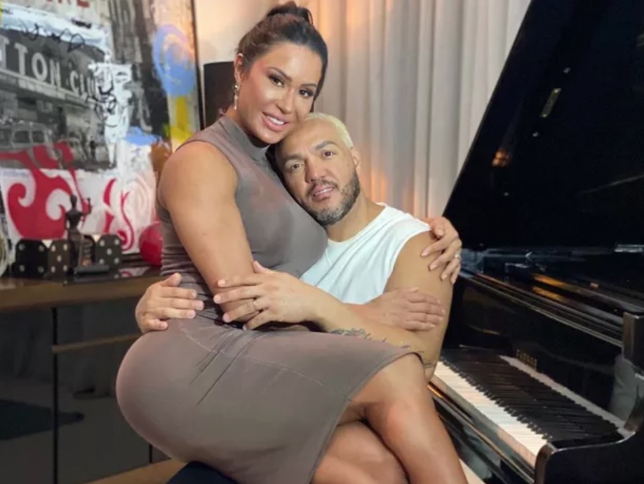 Gracyanne Barbosa faz textão de desabafo após prisão de Belo