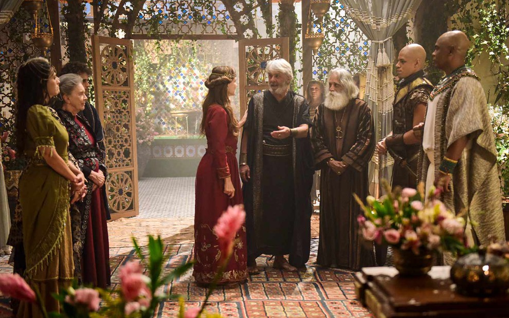 Atores de Gênesis pressionam Record para paralisar gravações