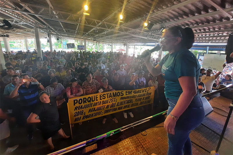 Sinteam é excluído de debate sobre salário de professores em Manaus