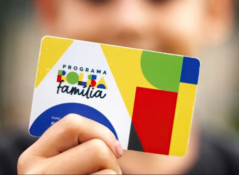 Caixa começa a pagar Bolsa Família de dezembro