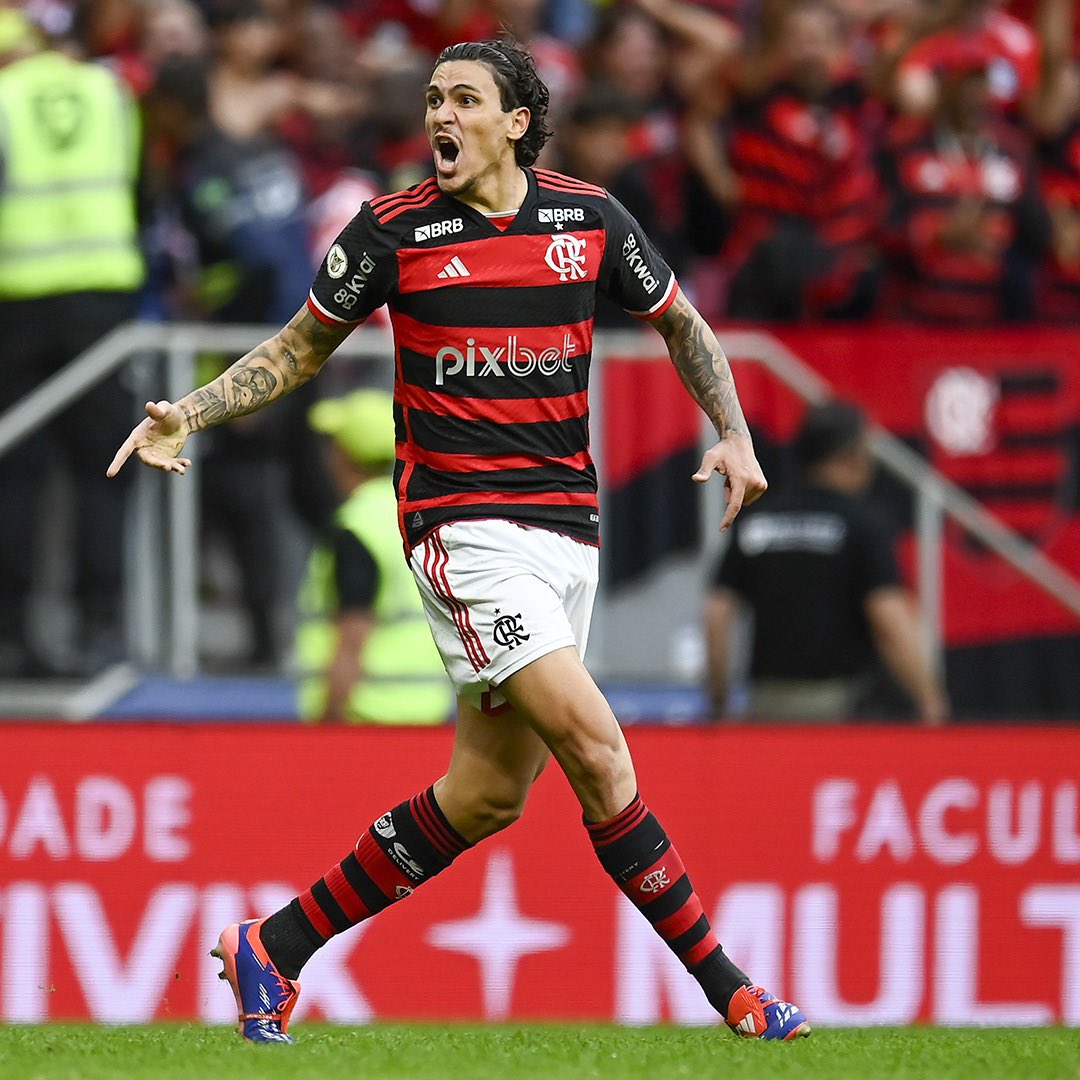 Brasileirão: Vitória pega o Flamengo hoje no Barradão