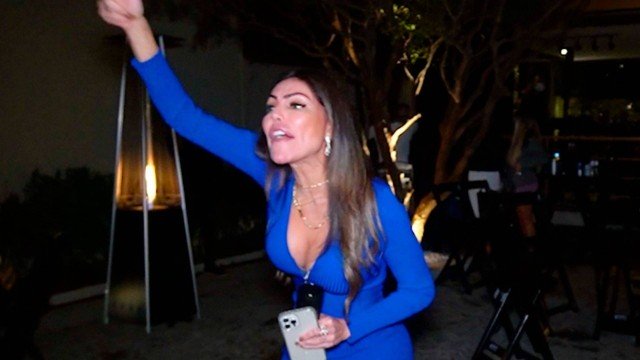 Após barraco, Record faz teste psicológico em ex-Miss Bumbum para entrar em A Fazenda