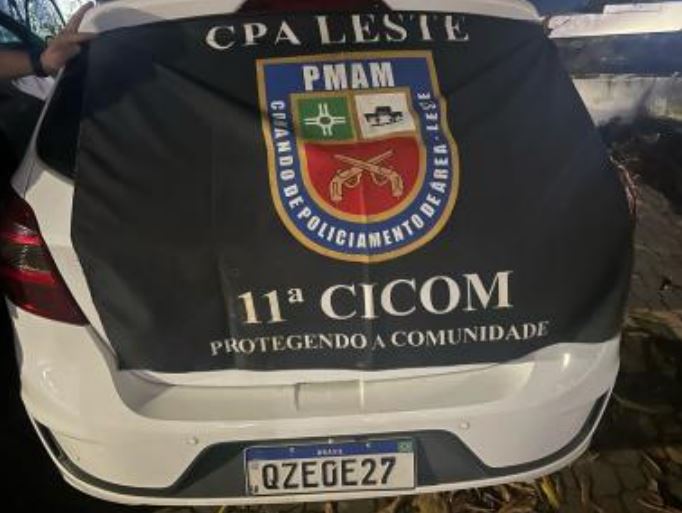 Homem é preso após ajudar comparsas a roubar carro em Manaus