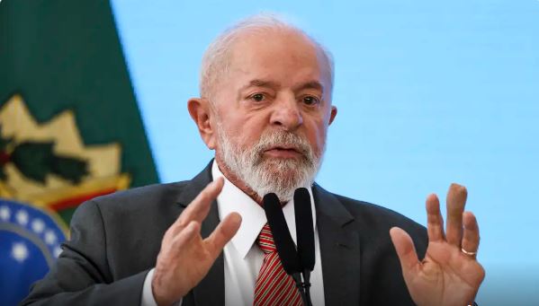 Governo Lula aposta em negociação coletiva para definir jornada de trabalho