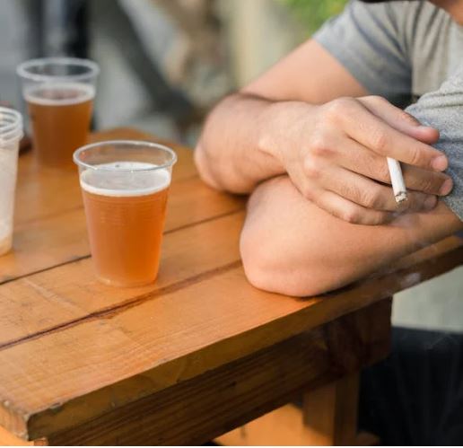 Políticos debatem criação de "imposto do pecado" na reforma tributária 