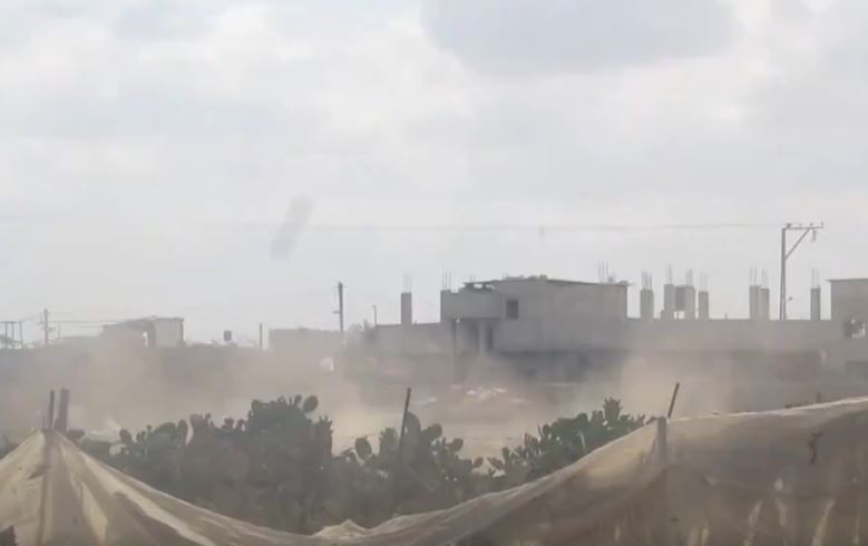 Guerra em Gaza: Israel avança com tanques na cidade de Rafah 