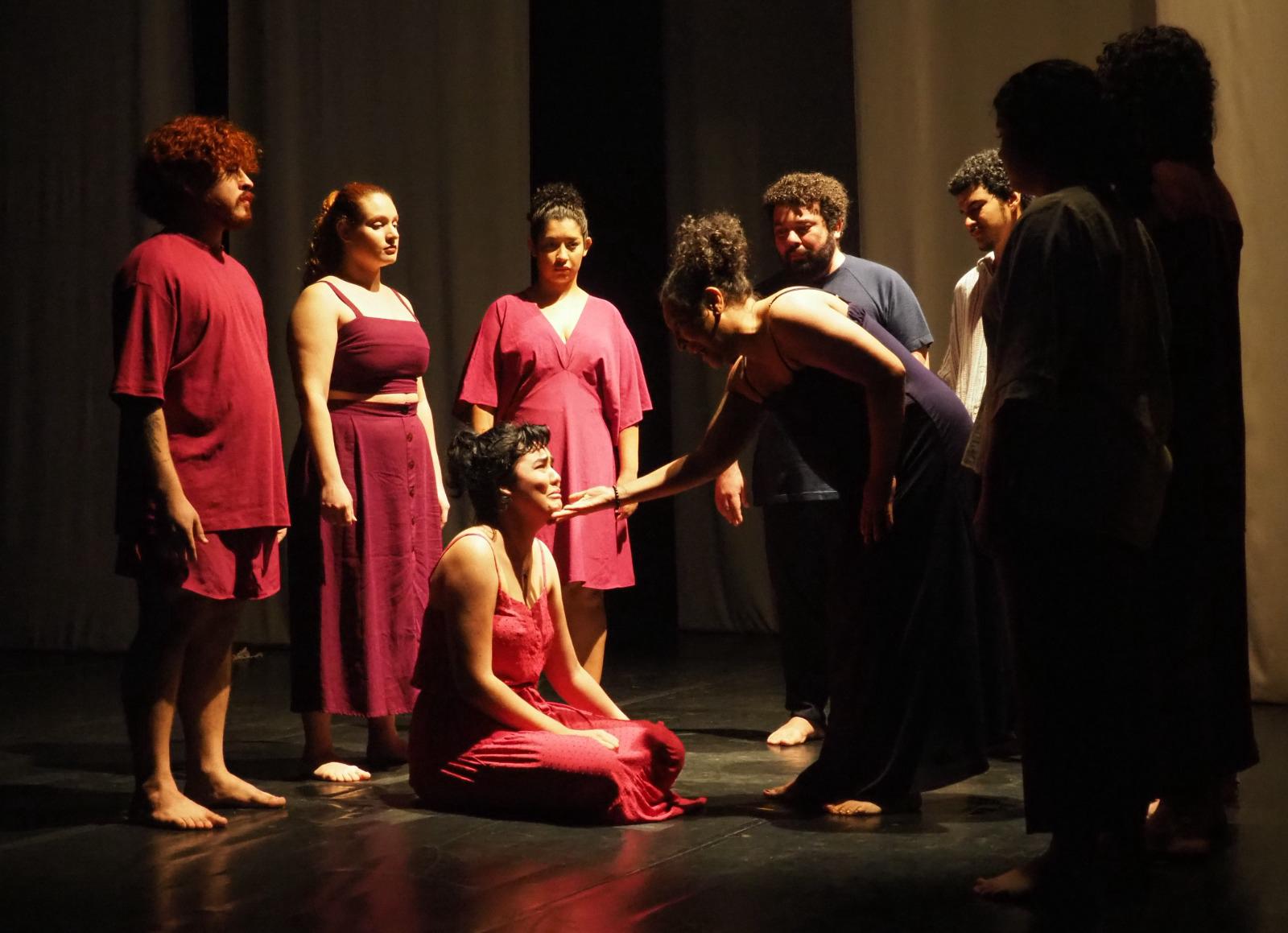 'Helena' volta ao palco do Teatro da Instalação nesta sexta