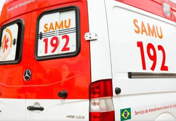 Mulher é esfaqueada nove vezes pelo marido enquanto dormia