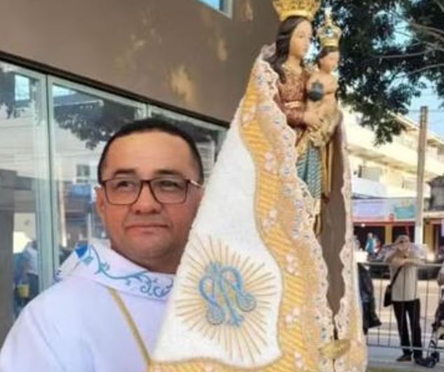 Padre investigado por abuso sexual de coroinhas é encontrado morto