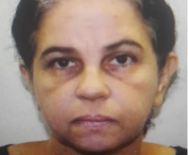 Filho é preso suspeito de matar mãe a tesouradas