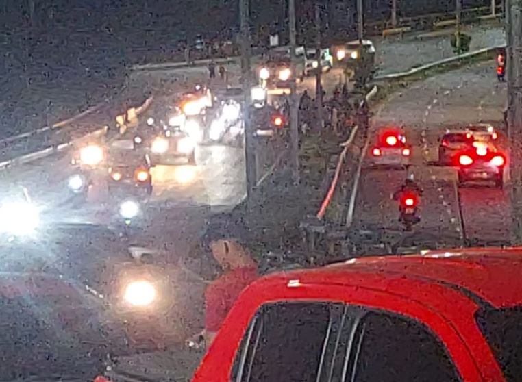 Homem morre atropelado ao tentar atravessar a Avenida do Turismo