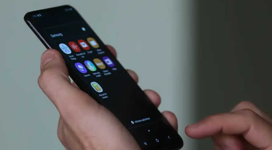 Sites que vendem celular irregular podem ter multa de até R$ 6 milhões
