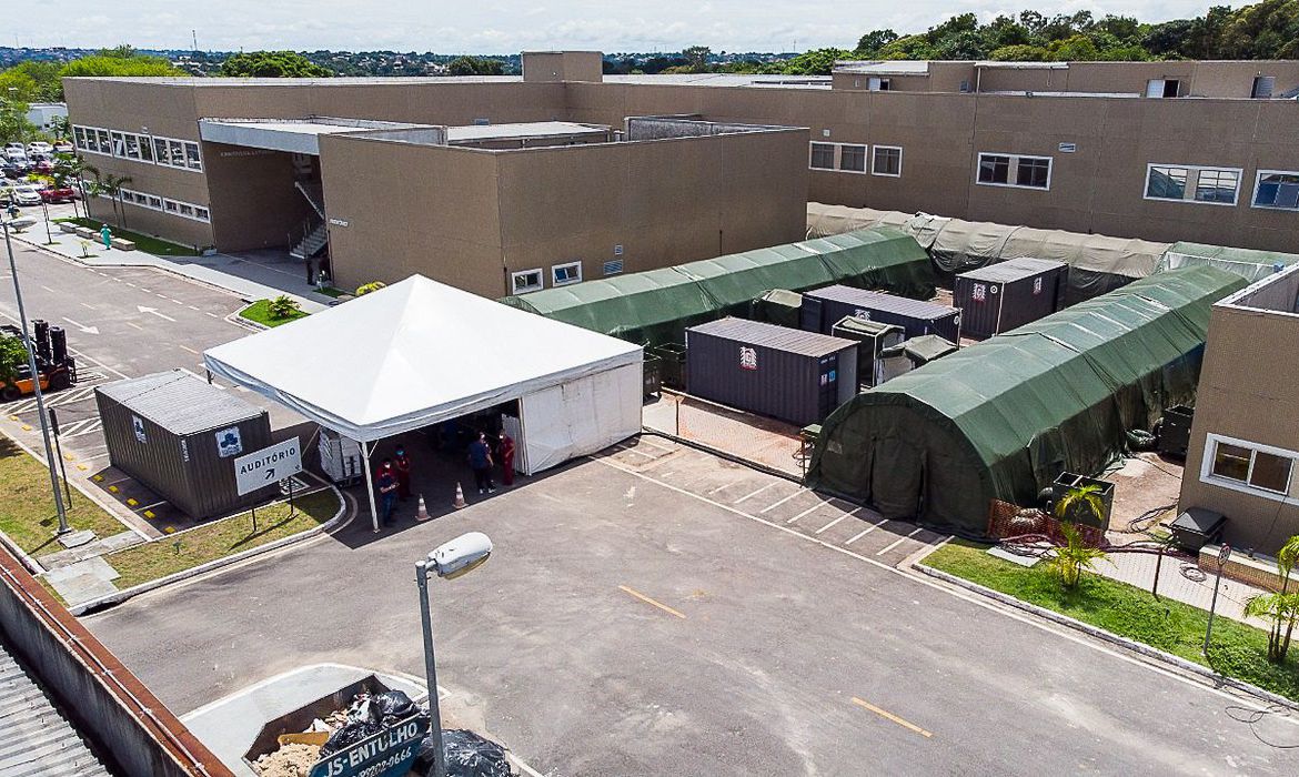 PGR questiona Wilson Lima e mais governadores sobre hospitais de campanha