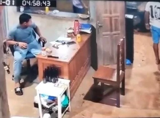 Homem mata rival com 20 facadas durante discussão em bar no Amazonas 