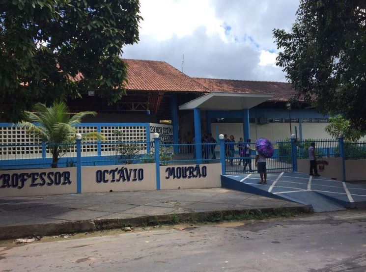 Criança é atropelada por motocicleta na frente de escola no Santa Etelvina