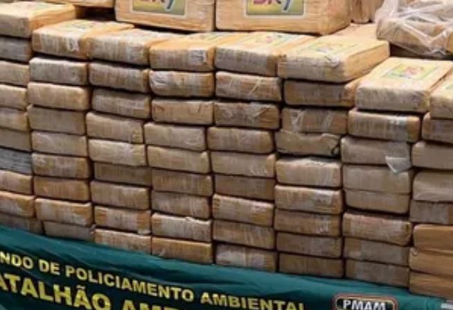 Homens são presos com carga de cocaína avaliada em R$ 700 mil em Manaus