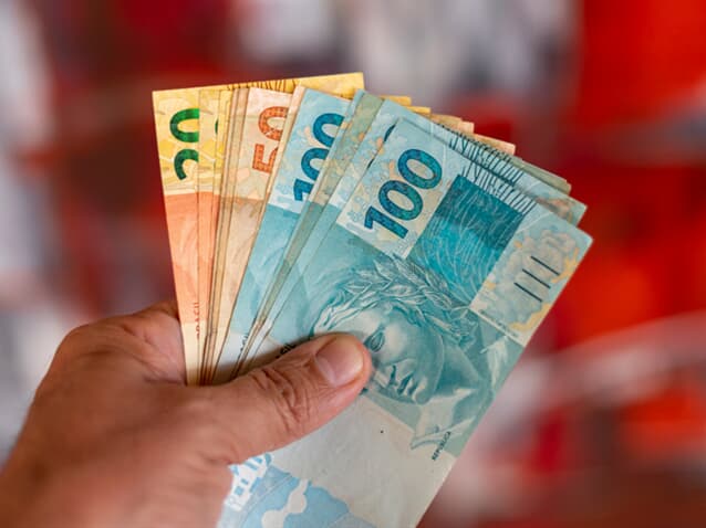 Vereador vítima de agressão em posto de gasolina receberá R$ 15 mil