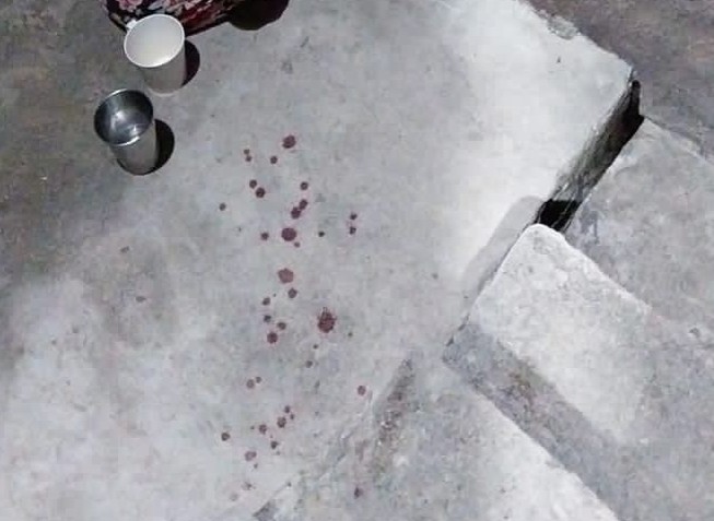 Homem é assassinado a facadas em casa no Tancredo Neves