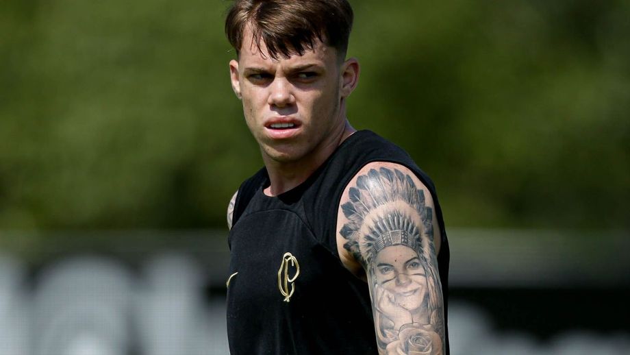 Crystian Barletta deixa Corinthians e fecha com o Ceará