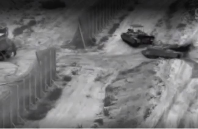 Israel entra na Faixa de Gaza por terra e ataca bases do Hamas