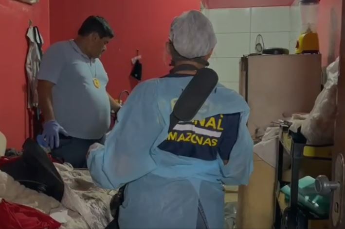 Venezuelano é encontrado morto a tiros dentro de quitinete no Crespo