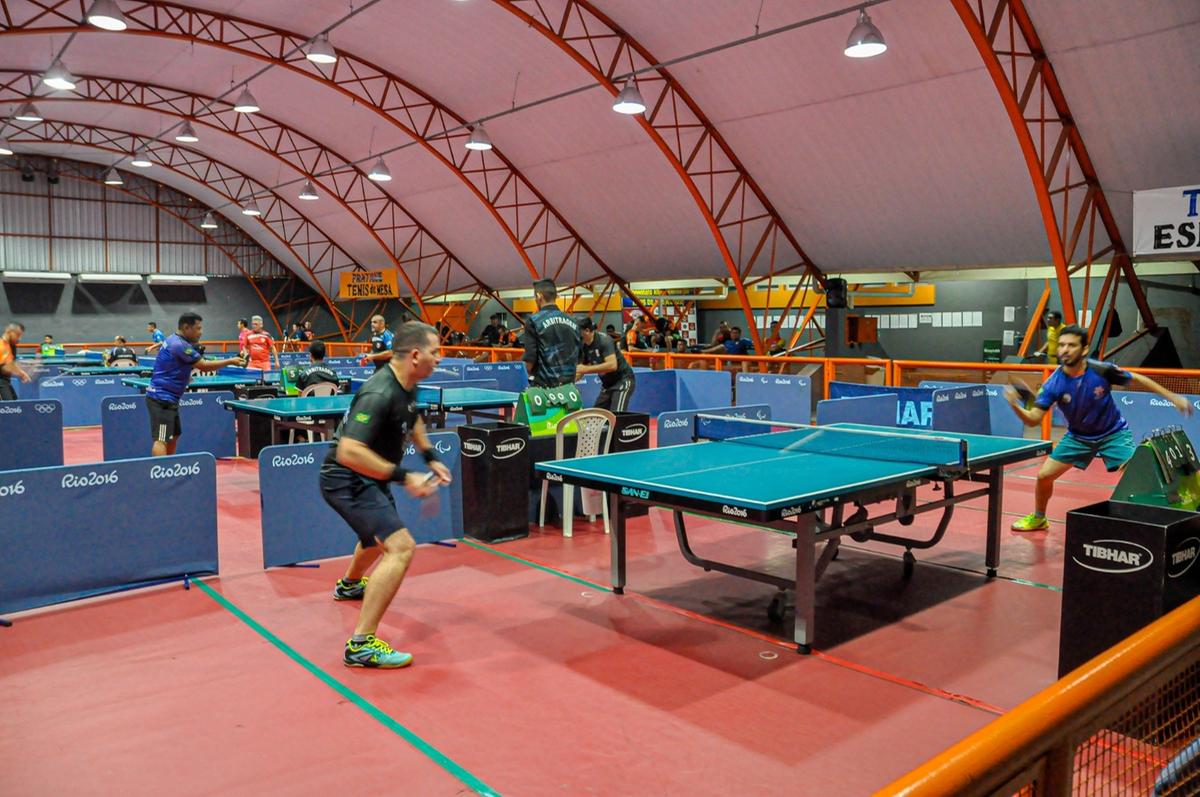 Vila Olímpica recebe campeonato de tênis de mesa em Manaus