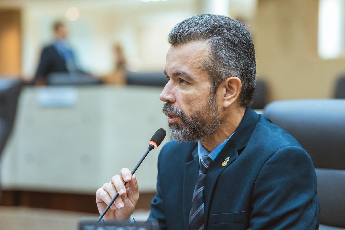 TRE-AM suspende recurso de Isaac Tayah que ameaça Peixoto na CMM