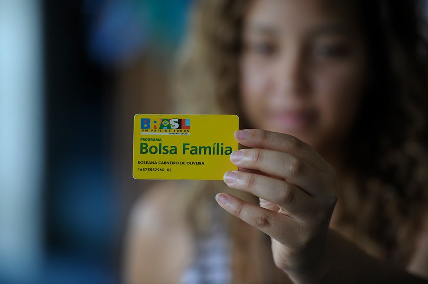 Bolsa Família faz pagamento a beneficiários com NIS de final 5