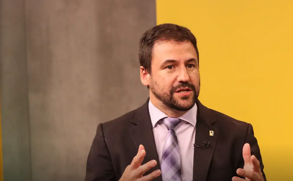 Meta rejeita soberania de países em ambiente digital, diz secretário