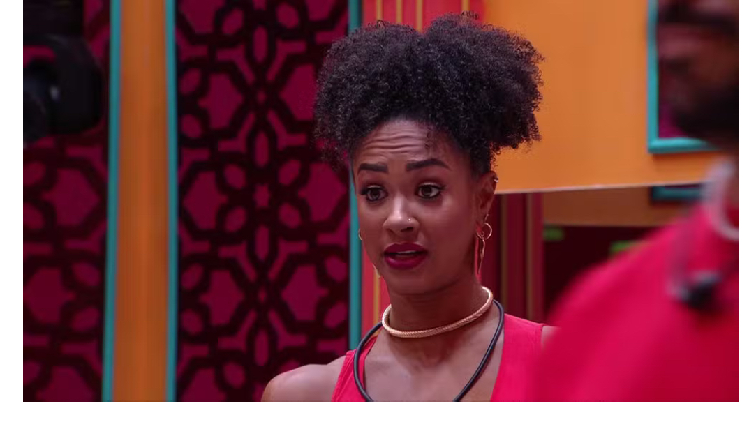 Eva e Aline discutem: 'Querendo o protagonismo que não teve o jogo inteiro’